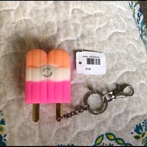 B&BW hand sanitizer holder